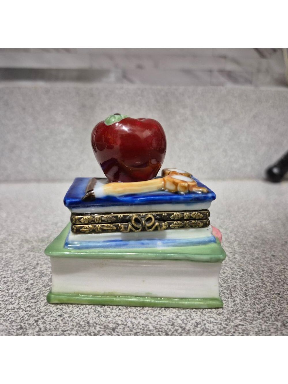 Unbranded Trinket‎ Box Apple on Books Red Green